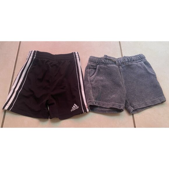 3/$15 SALE - Set of 2 Toddler Boy Shorts Size 12M-18M Zara and Adidas Gray/Black - Picture 1 of 8